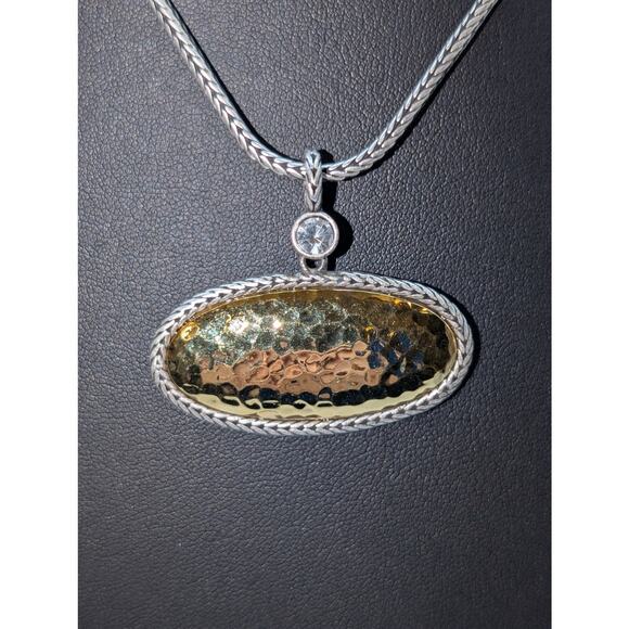 Premier Designs Two Tone Hammered  Pendant CZ Wheat Chain 16.5"-18"Necklace - Picture 3 of 6
